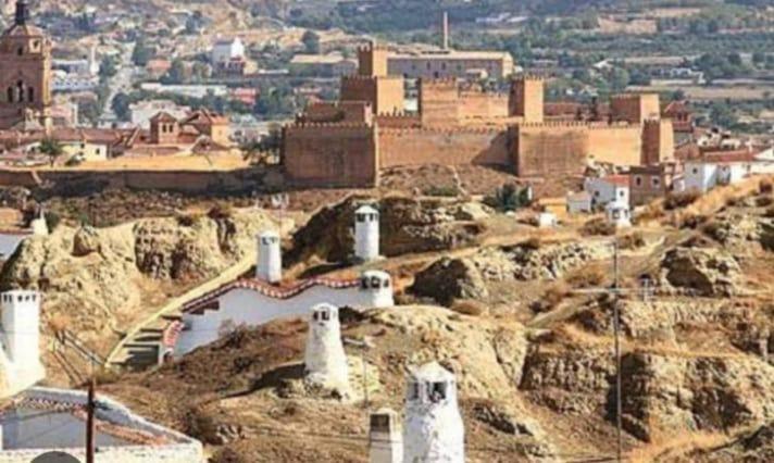 فيلا La Cueva De غواذيكس المظهر الخارجي الصورة